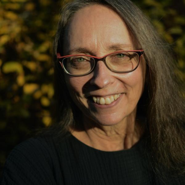 Headshot of Karen Knights